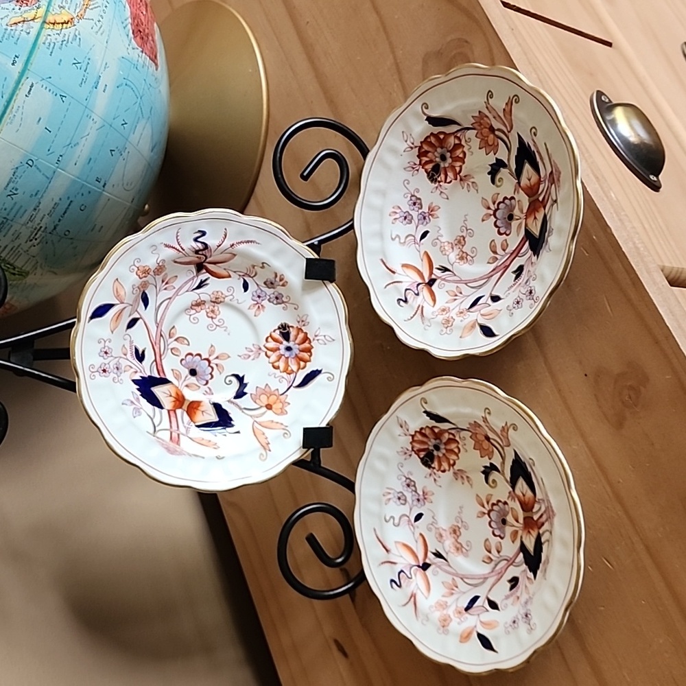 Vintage BOOTHS Fresian oversized saucers